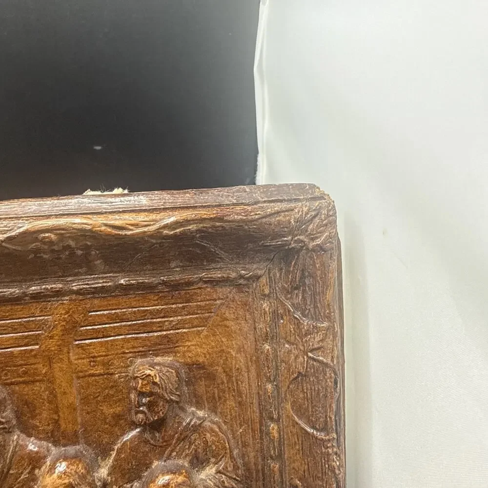 Vintage 3D Jesus LAST SUPPER Wall Religious Plaque Faux Wood Relief Carving